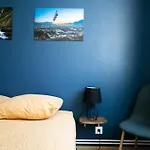 Bleuet - 2 Bedrooms - Air Conditioning, Free Parking & Tram Appartement *