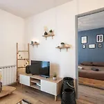 Apartman Bleuet - 2 Bedrooms - Air Conditioning, Free Parking & Tram Grenoble