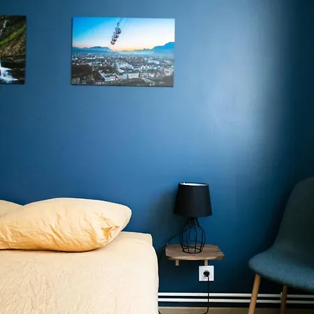 Bleuet - 2 Bedrooms - Air Conditioning, Free Parking & Tram דירה *
