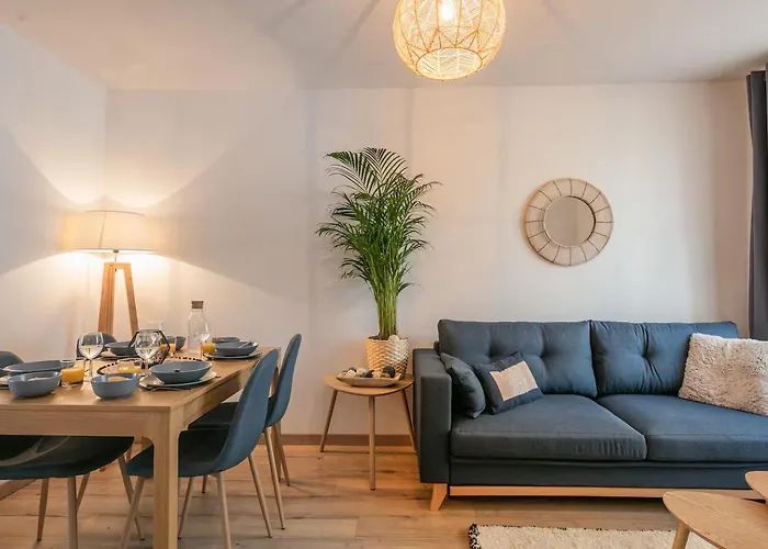 Le Bleuet Train Station Tram Parking Air Conditioning * Grenoble